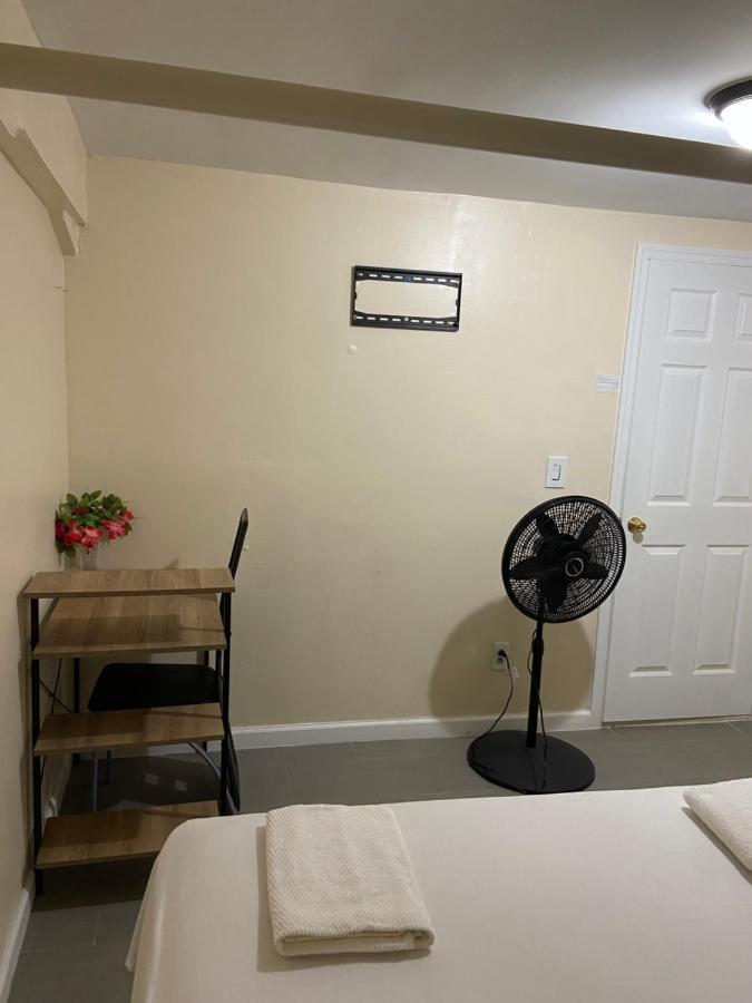 A Delightful Room In Queens New York Exteriér fotografie