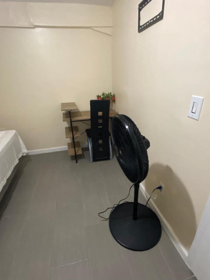 A Delightful Room In Queens New York Exteriér fotografie